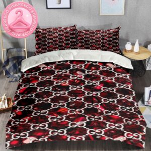Gucci And Diamond Luxury Brand Monogram Pattern Logo Stripe Duvet Cover Bedding Set