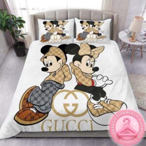 Gucci Logo With Mickey Mouse And Minnie Mouse Vintage Monogram Background Bedding Set